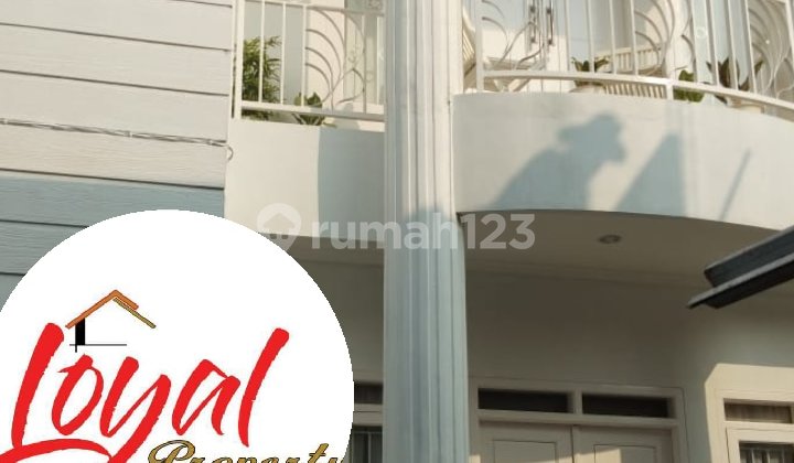 For Quick Sale: Strategic House in Jagakarsa, South Jakarta