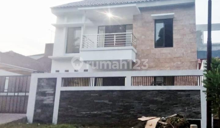 Quick Sale House In Kencana Loka Bsd City