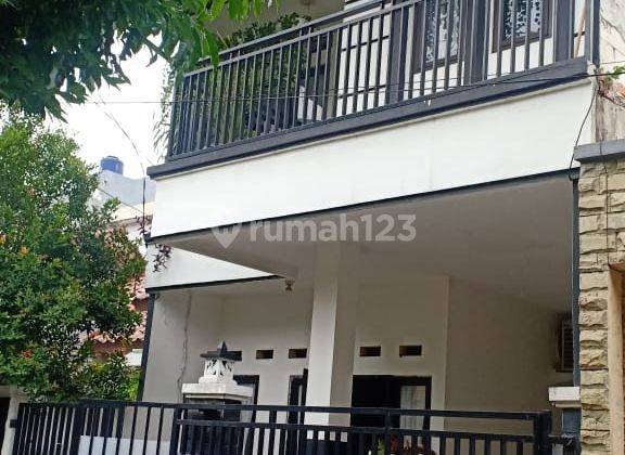 Dijual Rumah 2 Lantai Mahkota Simprug Kota Tanggerang 1