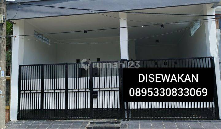 Disewakan Rumah Baru Mahkota Simprug 1