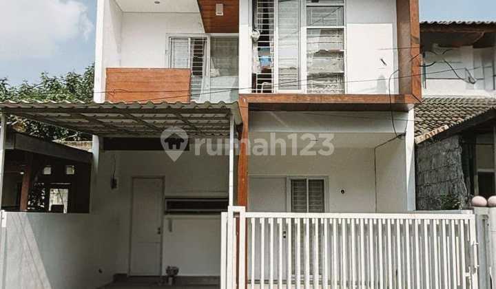 Rumah Cantik 2 Lantai Siap Huni Di Graha Bintaro Jaya Shm . Rumah Cantik 2 Lantai Siap Huni Di Graha Bintaro Jaya Shm .