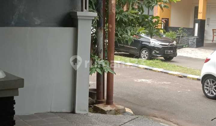 For Rent: Ready-to-Occupy House in Digraha Raya Bintaro, Semi-Furnished, Strategic Location Within Cluster 2