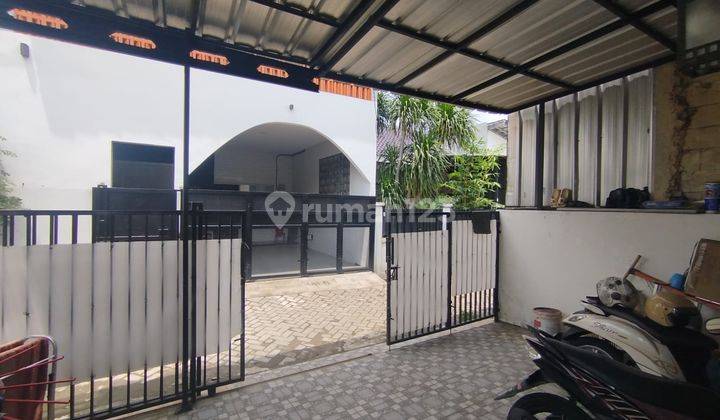 Rumah Minimalis Rapi Lokasi Di Kayu Gede, Graha Raya SHM - Sertifikat Hak Milik 2