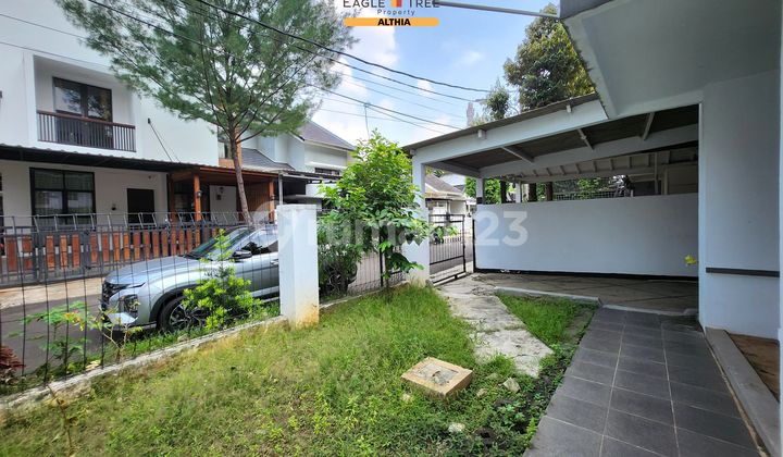 Rumah Tanah Luas Dalam Komplek Posisi Hook Di Graha Bintaro Jaya Siap Huni .