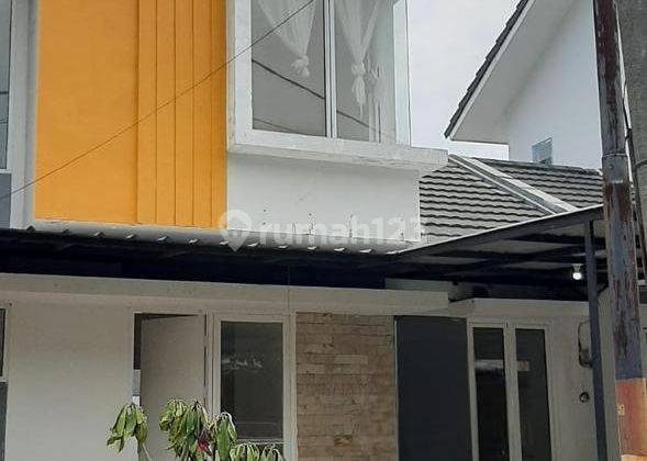 Rumah Dalam Kompleks Sertifikat Hak Milik Di Serpong Park 2