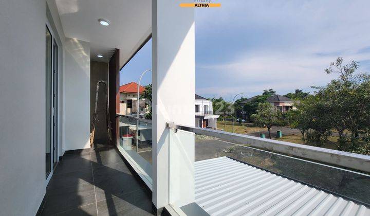 Dijual Rumah Baru 2 Lantai Posisi Hoek Lokasi Deket Mall Aeon Bsd City 2