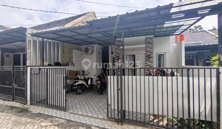 Rumah Minimalis Rapi Lokasi Di Kayu Gede, Graha Raya SHM - Sertifikat Hak Milik 1