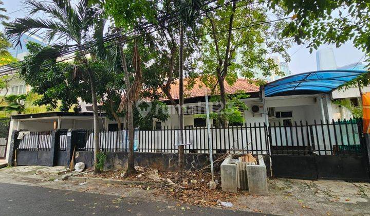 Rumah Lama Cocok Untuk Usaha Kost,perkantoran Dll Lingkungan Strategis Di Karet Semanggi 1