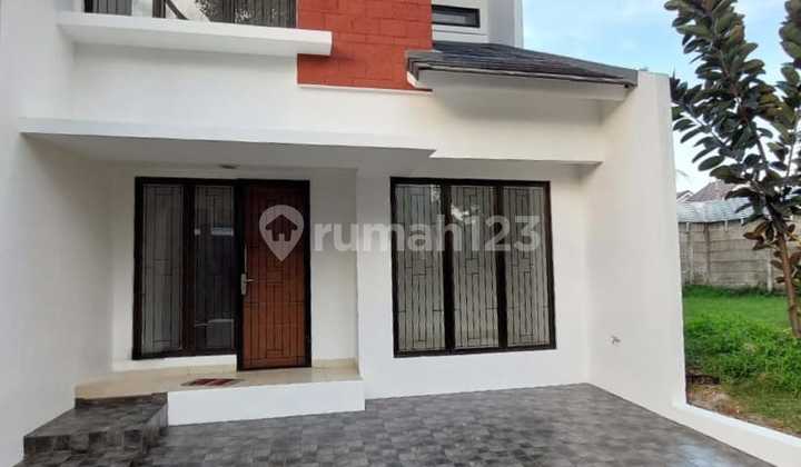 Rumah 2 Lantai Minimalis Sudah Renovasi Dalam Cluster Graha Raya Bintaro .