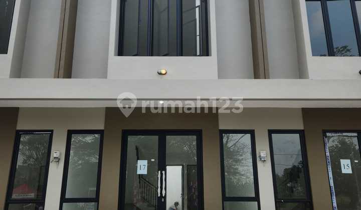 2-Storey Shop House New Unit Ready to Occupy Location in Pinang Ciledug Tangerang