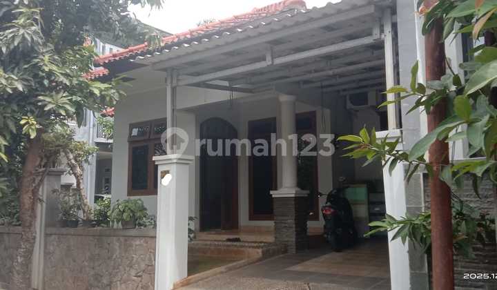 Disewakan Rumah Siap Huni Digraha Raya Bintaro Semi Furnish Lokasi Strategis Dalam Cluster