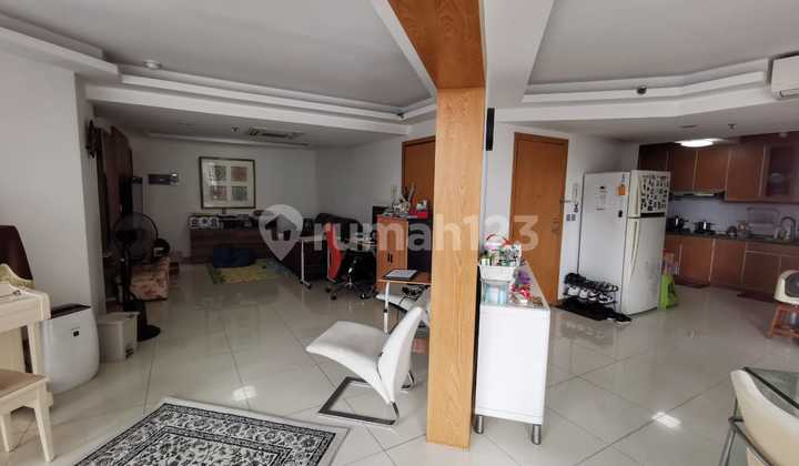 Apartemen Taman Rasuna House 2 unit jadi 1 unit , Epicentrum Kuningan, Jakarta Selatan.