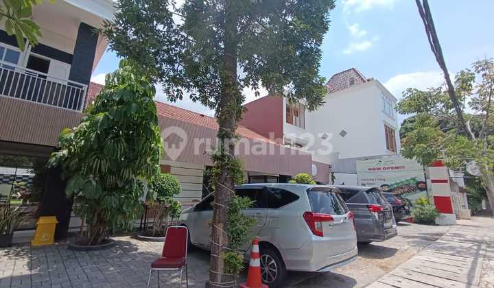 For Rent 2-Story Restaurant Building Strategically Located in Cempaka Putih Tengah, Central Jakarta For Rent 2-Story Restaurant Building Strategically Located in Cempaka Putih Tengah, Central Jakarta