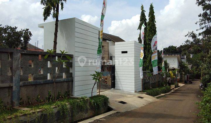 Rumah Baru 2 Lantai Parkir Luas Di Jakarta Selatan 2
