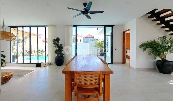 BRAND NEW VILLA IN CANGGU 2