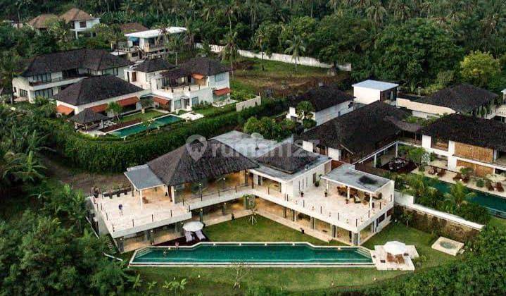 KOMERSIAL LUXURY VILLA FULL VIEW OCEAN & MOUNTAIN 2