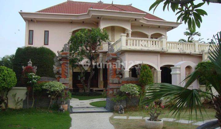 LUXURY VILLA IN SANUR BEACH SIDE 1