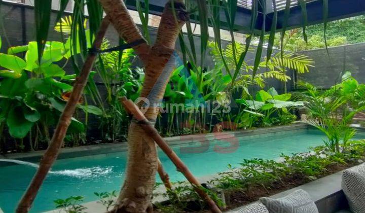 Dijual Villa Mewah Lokasi Dekat Pantai Batu Bolong, Canggu 2