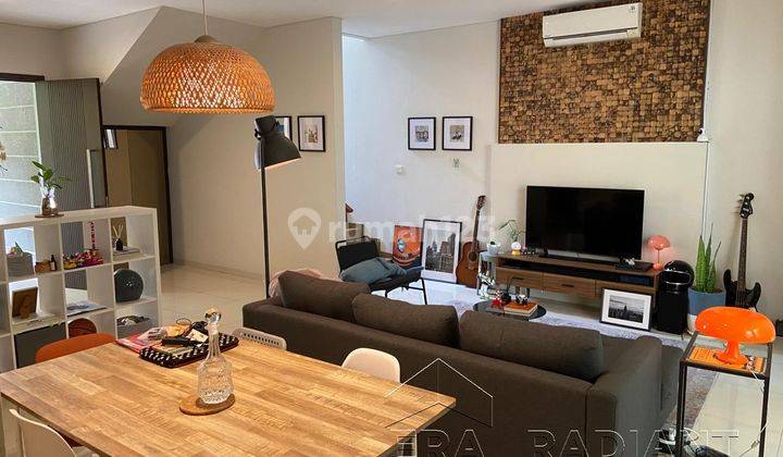 Rumah Minimalis Modern Siap Huni di Serenia Hills, Lebak Bulus 1