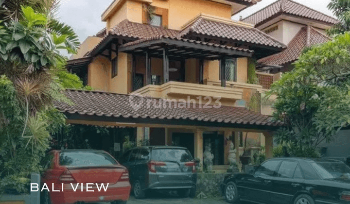 Dijual Rumah Mewah 3 Lantai di Bali View Cirendeu 1