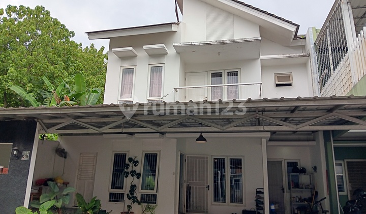 Bintaro Hills 2nd Floor, Modern Look, Close to Bintaro Exchange. 2