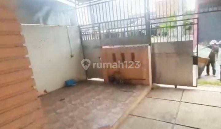 Rumah Di Komplek Duta Bandara Tangerang 1