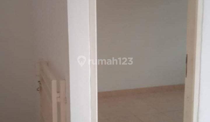 Rumah 2 Lantai di Menceng Kalideres Jkt Barat 2