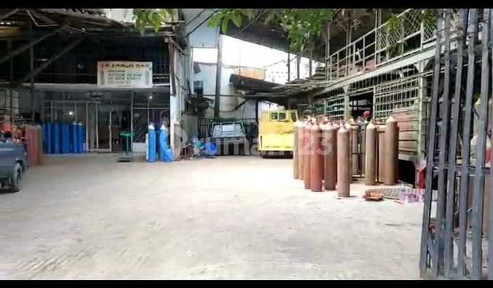 Ruko Hook 2,5 Lantai + Kontrakan Di Jl. Kapuk Raya Jkt Utara