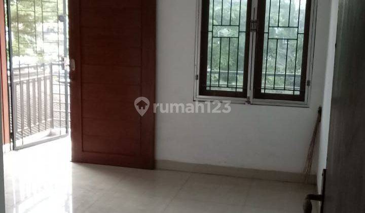 Rumah 3 Lantai Di Taman Palem Lestari Cengkareng Jkt Barat 2