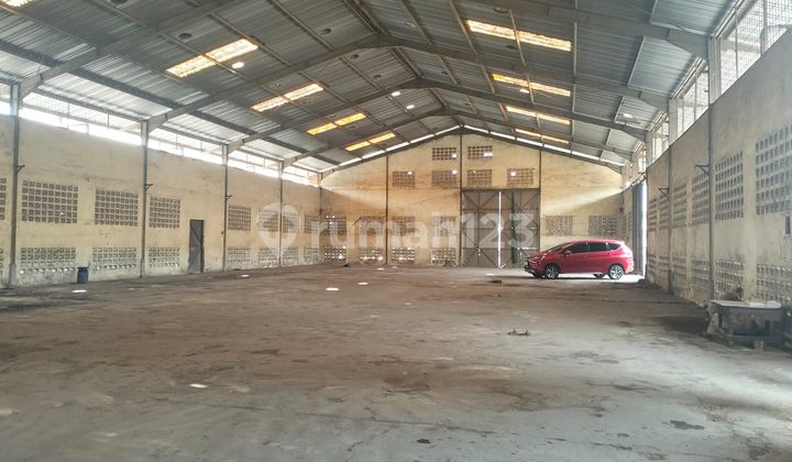 Gudang Di Jl. Raya Menceng Kalideres Jkt Barat