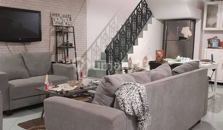 Rumah Bagus 1,5 Lantai di Perumahan Ulujami Jkt Selatan 2