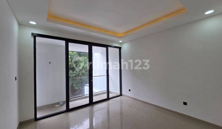 Nice 3-Story House in Citra Garden 5, West Jakarta 2