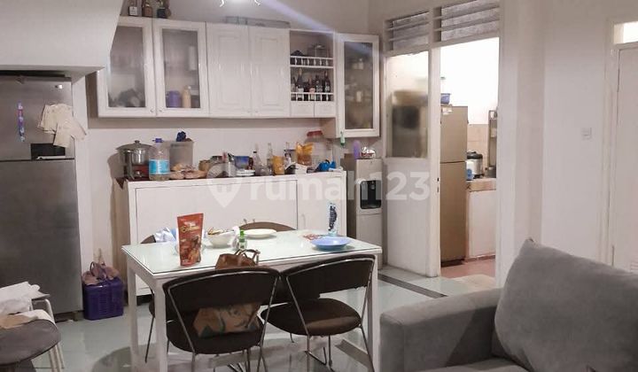 Rumah Bagus 1,5 Lantai di Perumahan Ulujami Jkt Selatan Rumah Bagus 1,5 Lantai di Perumahan Ulujami Jkt Selatan