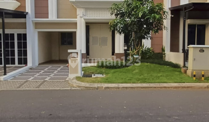 Rumah 2 Lantai di The Spring Cluster Flamingo Rumah 2 Lantai di The Spring Cluster Flamingo