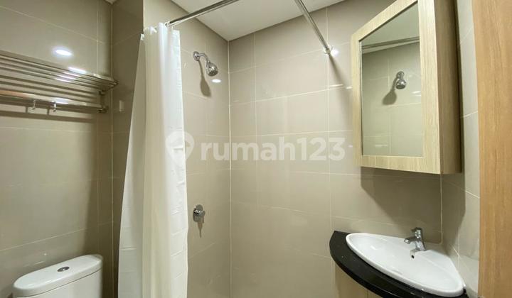 Studio Apartment Fully Furnished at B Residence BSD