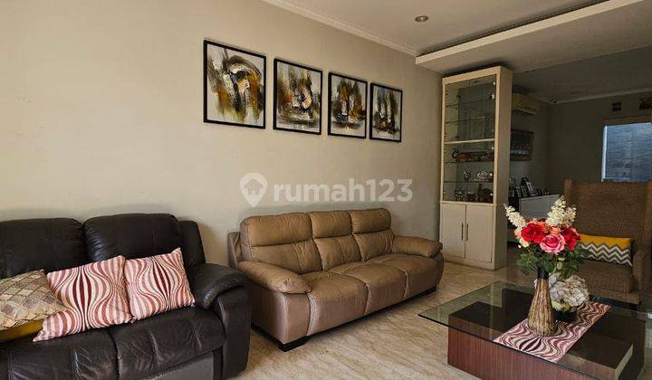 Rumah Siap Huni Puri Media Bagus Terawat Hadap Barat SHM Bagus Rumah 1