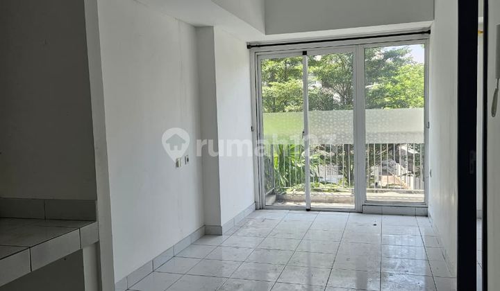 Dijual Apartemen Casa De Parco BSD City Kosongan Lantai Rendah 