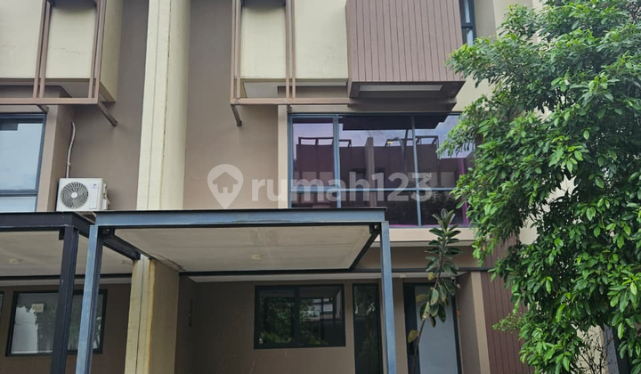 Tabebuya BSD House Fully Furnished ready to occupy