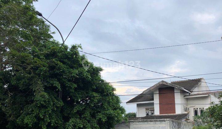 Rumah dan bangunan di Jl. Sei Mencirim 49B Medan Kel. Babura, Kec. Medan Baru, Sumatera Utara dan

 Jalan Sei Tuan no. 2 Medan Kel. Babura, Kec. Medan Baru, Sumatera Utara SHM