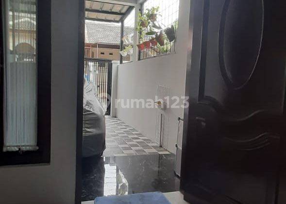 Dijual Rumah Full Renov di Ciledug, Tangerang 2