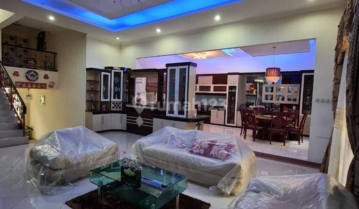 Disewakan Rumah Furnished di Pantai Indah Kapuk, Damar Golf 1