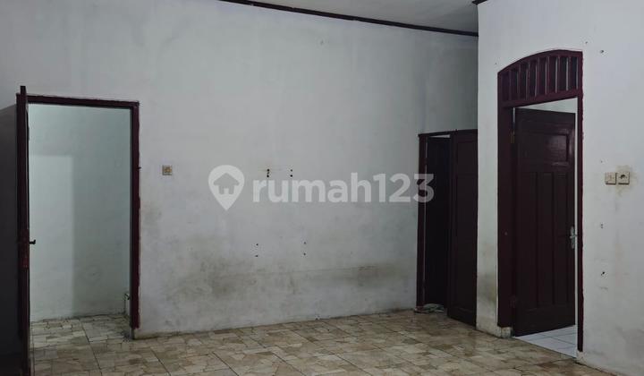 Rumah Strategis Tengah Kota Bandung 1 Menit Ke Gedung Sate SHM 2
