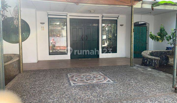 Disewakan Rumah 2 Lantai Tengah Kota Bandung 1