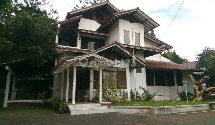 Rumah Mewah Murah 2 Lantai Bandung Kota 1