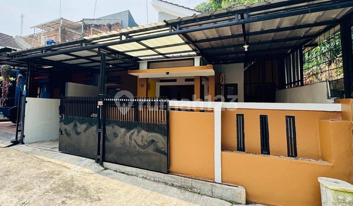 Murah Banget!!! Jarang Ada Rumah Dalam Komplek One Gates System Di Padasuka Bandung Siap Huni Shm
