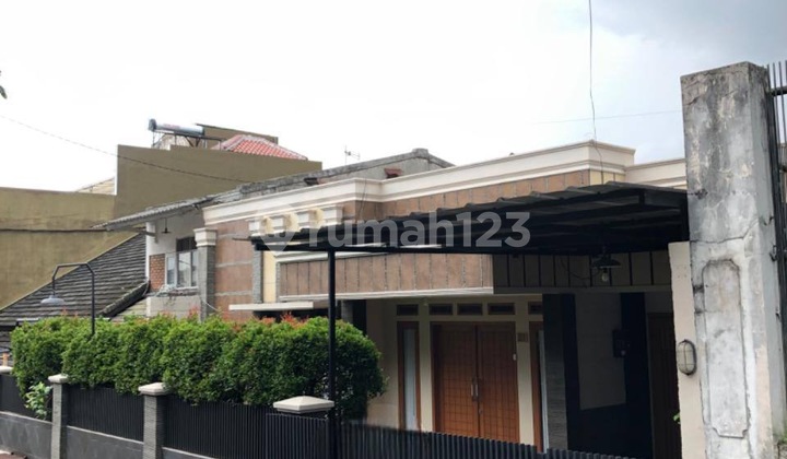 Dijual Rumah Mewah Daerah Sejuk Shm Bandung Utara Dijual Rumah Mewah Daerah Sejuk Shm Bandung Utara