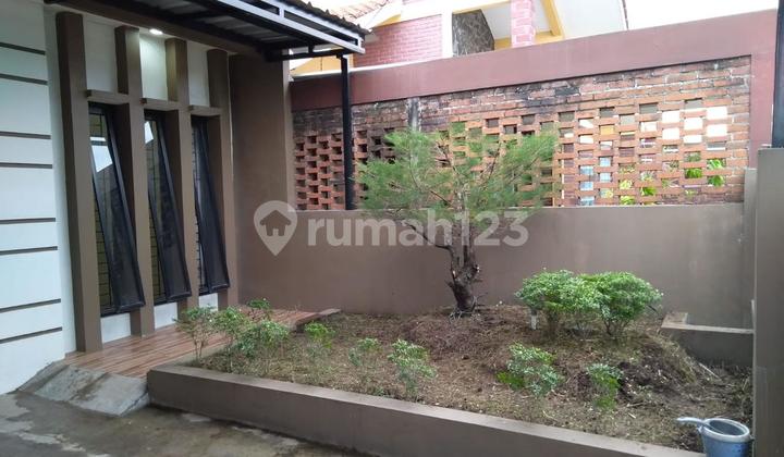 House Below Market Price Margahayu Ready to Live Strategic Rarely Available Certificate of Ownership 2