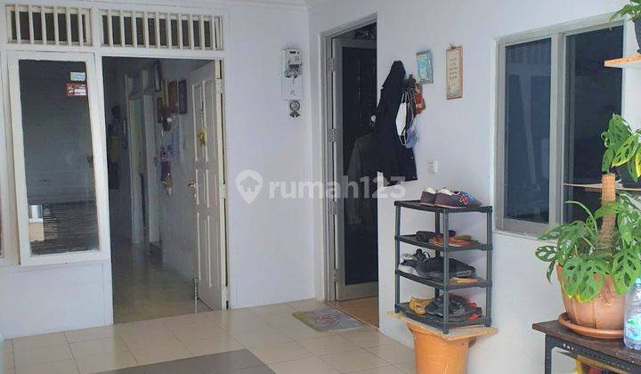 Dijual Rumah Tua Hitung Tanah Di Puri 2