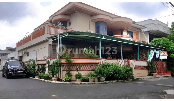 For Sale Ready-to-Occupy House, Corner, Cengkareng, Strategic Location Flood-Free