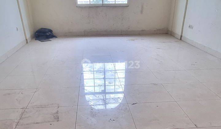 Di Sewakan Ruko Sedayu Square, Cocok Untuk Berbisnis Dan Lokasi Strategis Dekat Tol Bandara & Jorr 2